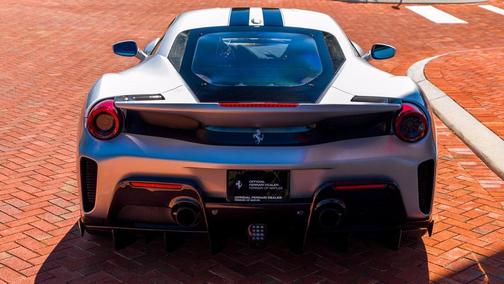 Argento Nurburgring Metallic 2020 Ferrari 488 Pista