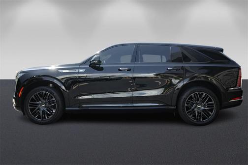 2025 Cadillac Escalade IQ Sport 2