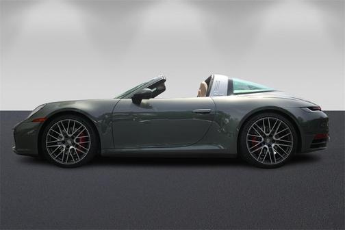 2024 Porsche 911 Targa 4S
