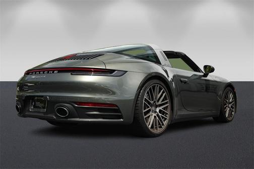 2024 Porsche 911 Targa 4S