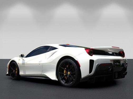 Bianco Avus 2019 Ferrari 488 Pista