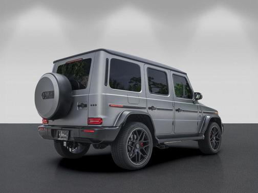 Platinum 2026 Mercedes-Benz AMG G 63