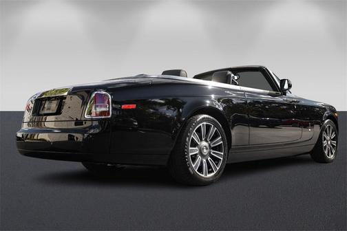 2010 Rolls-Royce Phantom Drophead Coupe Base