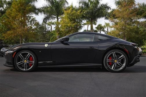 2022 Ferrari Roma 