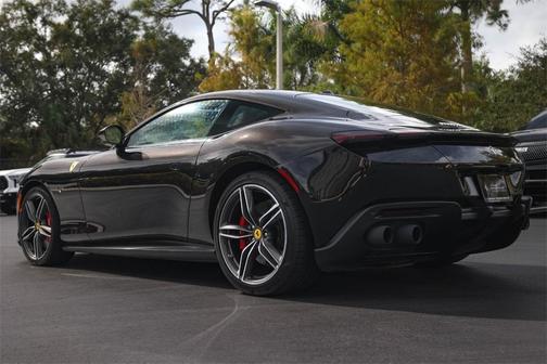 2022 Ferrari Roma 