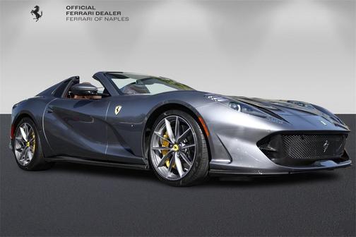 2022 Ferrari 812 GTS 