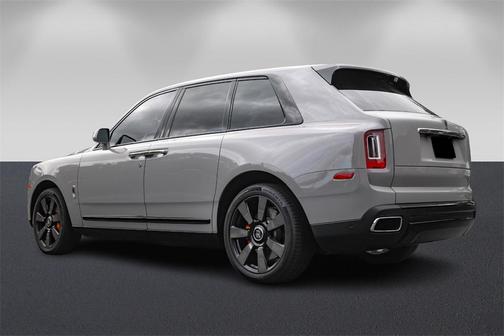 2022 Rolls-Royce Cullinan Base