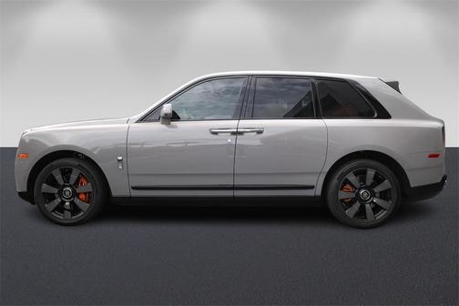 2022 Rolls-Royce Cullinan Base