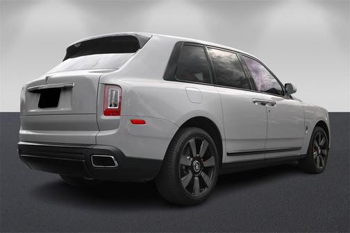 2022 Rolls-Royce Cullinan Base
