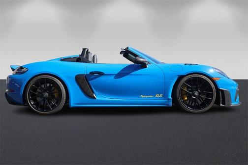 2025 Porsche 718 Spyder RS
