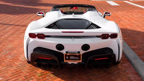 Bianco Cervino 2023 Ferrari SF90 Spider