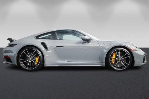 2024 Porsche 911 Turbo S