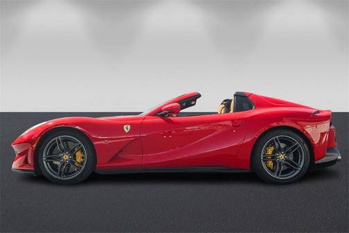 2022 Ferrari 812 GTS Base