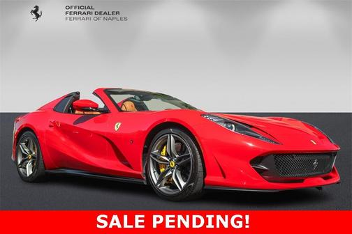 2022 Ferrari 812 GTS 