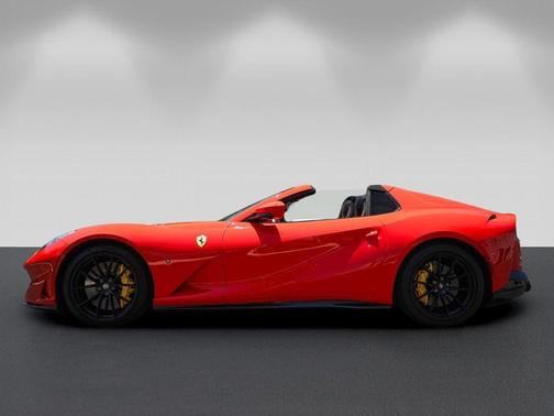 Rosso Scuderia 2021 Ferrari 812 GTS