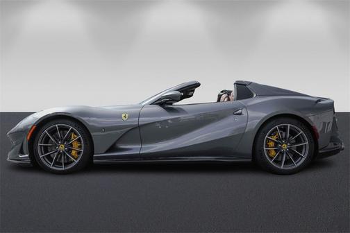 2023 Ferrari 812 GTS 