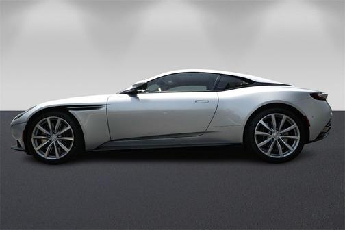 2018 Aston Martin DB11 V8