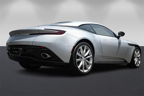 2018 Aston Martin DB11 V8