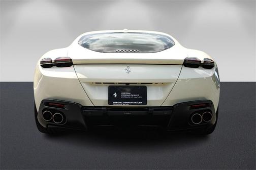 2022 Ferrari Roma Base