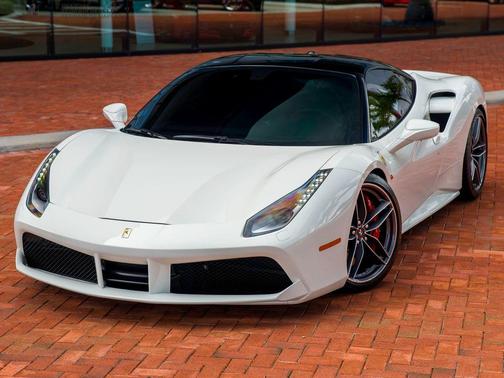 Bianco Avus 2019 Ferrari 488 GTB