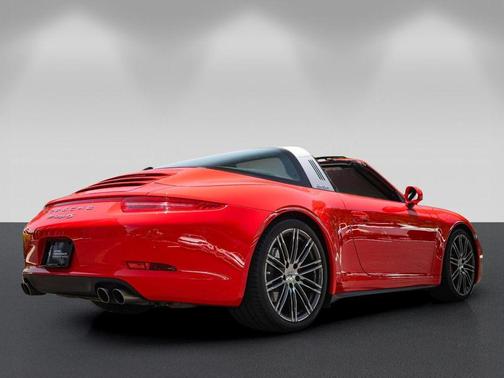 Red 2016 Porsche 911 Targa 4S