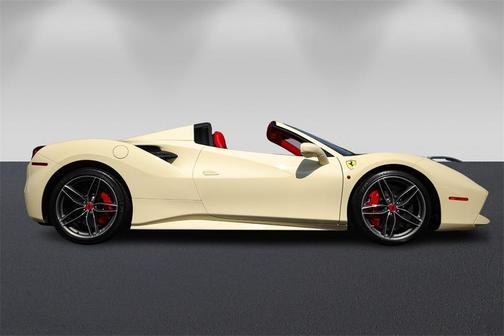 2018 Ferrari 488 Spider Base