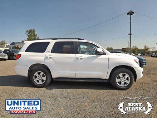 2016 Toyota Sequoia SR5