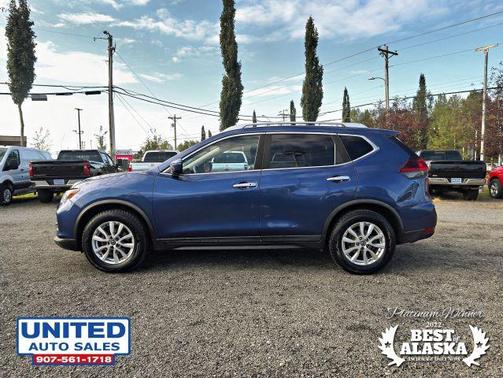 2018 Nissan Rogue SV