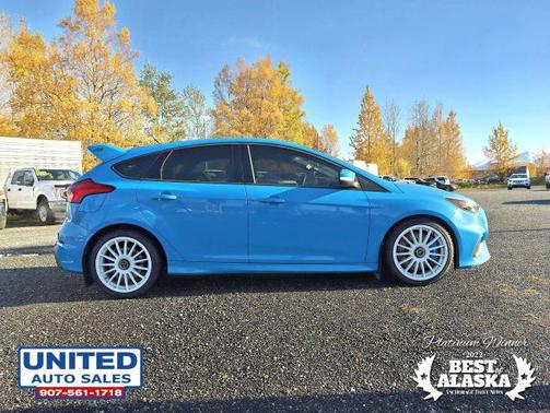 2017 Ford Focus RS Base