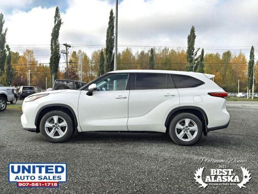 2020 Toyota Highlander LE
