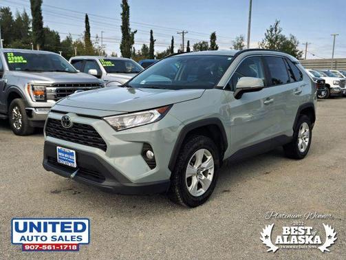 2021 Toyota RAV4 XLE