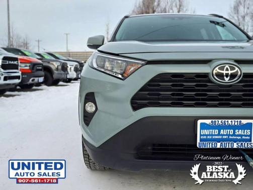 2021 Toyota RAV4 XLE