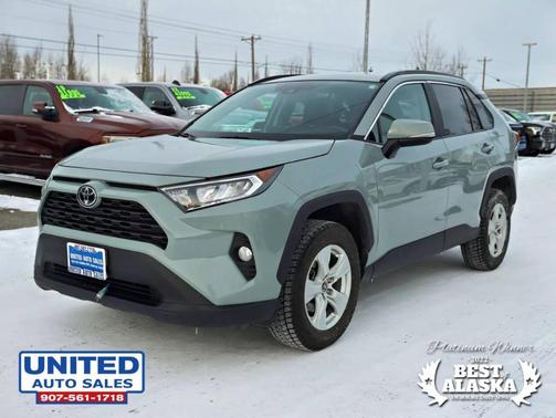 2021 Toyota RAV4 XLE
