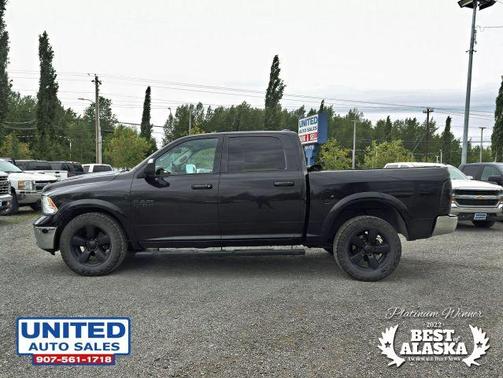 2015 RAM 1500 SLT