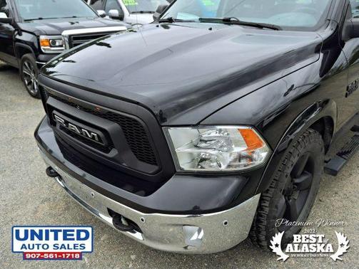 2015 RAM 1500 SLT