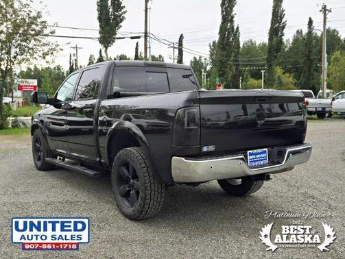 2015 RAM 1500 SLT