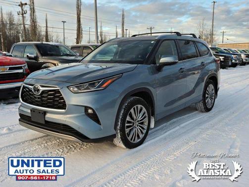 2023 Toyota Highlander Platinum