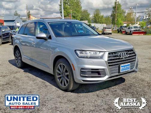 Florett Silver Metallic 2018 Audi Q7 2.0T Premium Plus