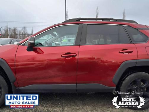 2020 Toyota RAV4 Sport