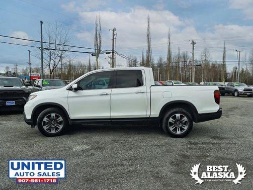White 2019 Honda Ridgeline RTL-E