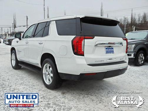 2021 GMC Yukon SLT