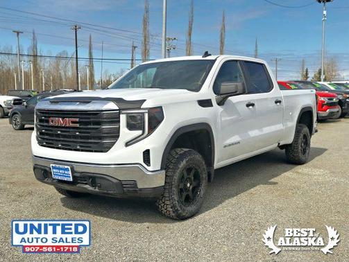 White 2024 GMC Sierra 1500 Pro