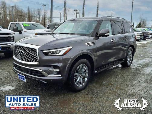 Gray 2024 INFINITI QX80 Luxe