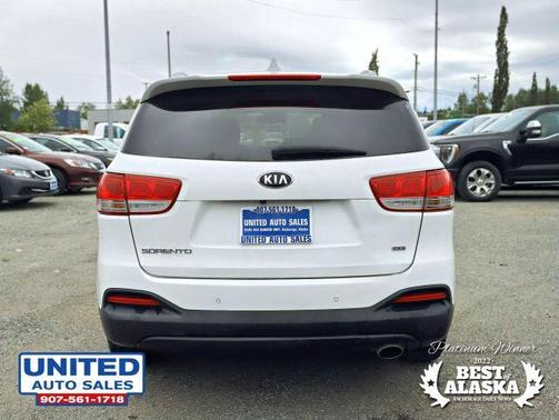 2016 Kia Sorento LX