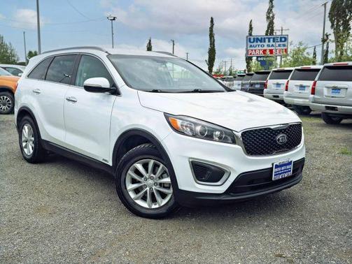 2016 Kia Sorento LX