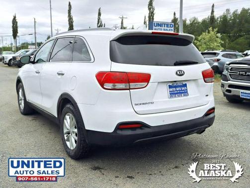 2016 Kia Sorento LX