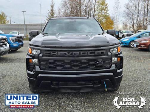 2024 Chevrolet Silverado 1500 Custom