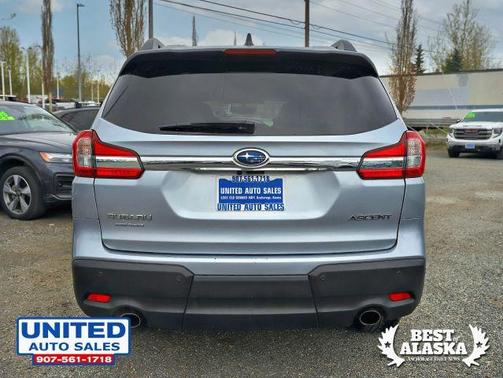 Ice Silver Metallic 2022 Subaru Ascent Premium 7-Passenger