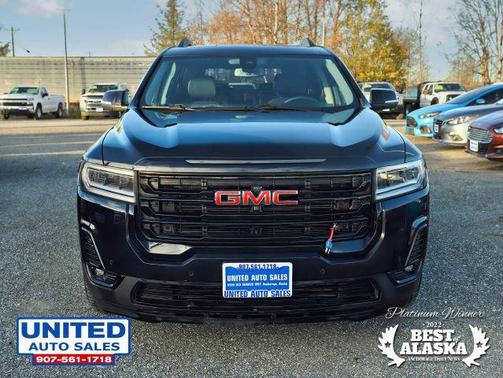 2022 GMC Acadia SLT