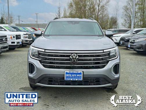 Silver Mist Metallic 2025 Volkswagen Atlas 2.0T SE